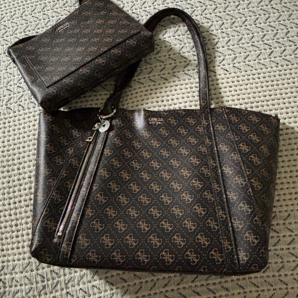 GUESS Brown Logo Tote Bag